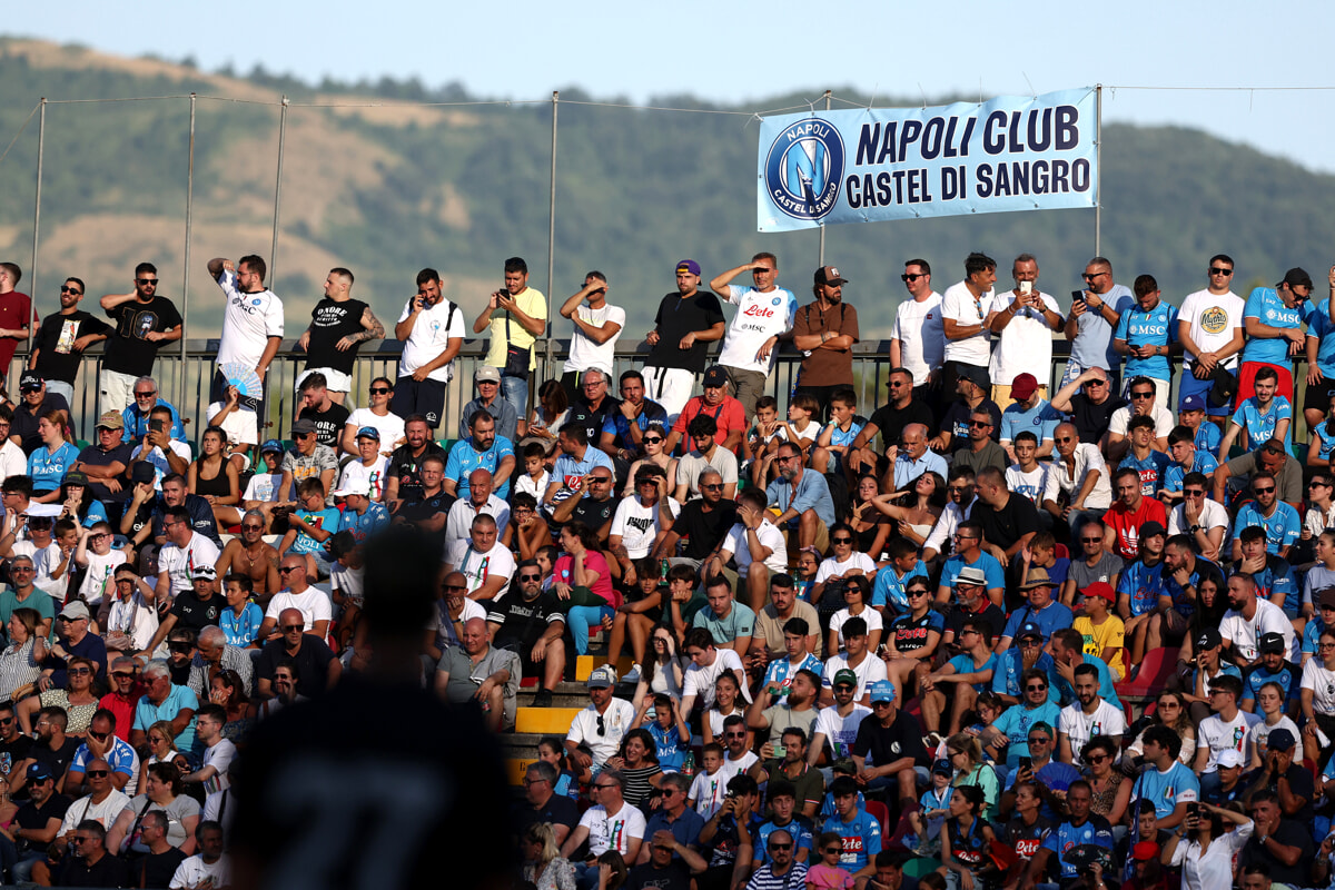 A Dimaro c'è la Carrarese, ma il Napoli ha già la testa al Genoa