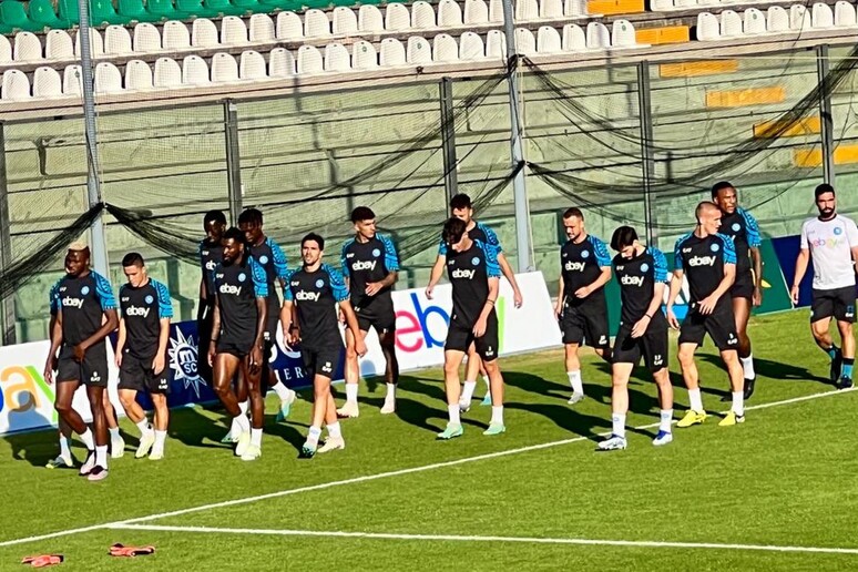 Allegri plasma il Napoli: Castel di Sangro snodo cruciale tra amichevoli e assenze