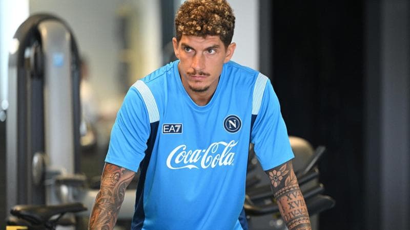 Mercato Napoli, partono le visite a Dimaro: tra sfoltimento rosa e colpi bloccati