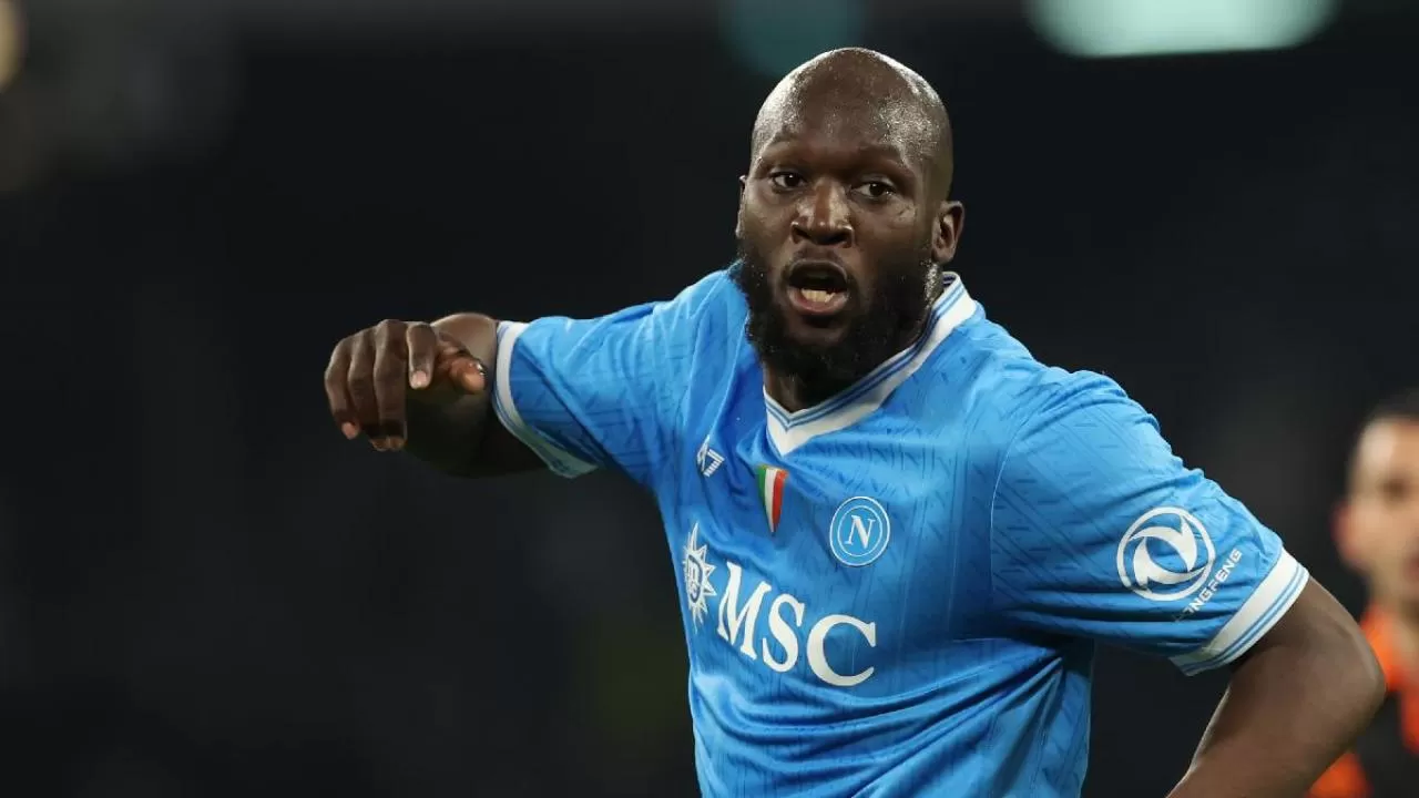 Mercato azzurro tra cessioni forzate e sogni di Champions: Lukaku addio, ma Badiashile si avvicina